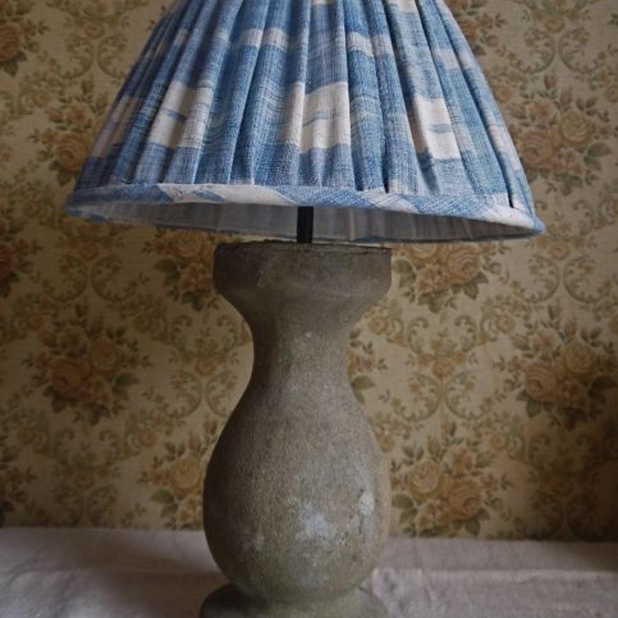 Balustrade lamp