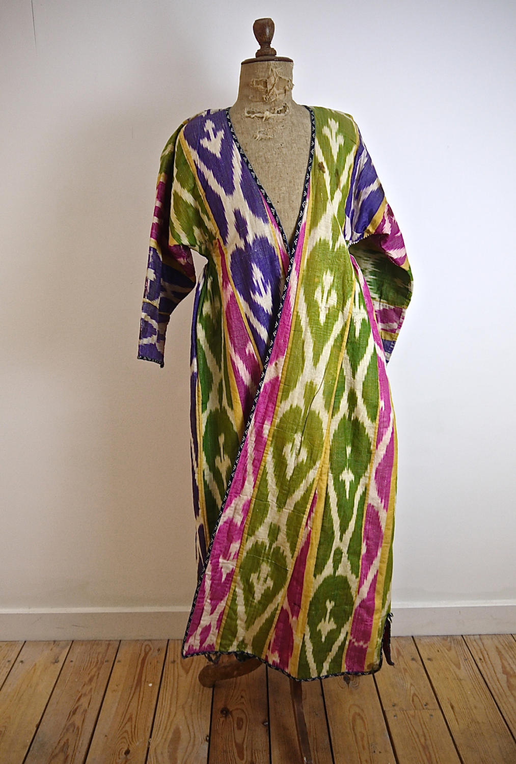 Late 19th century Uzbek silk ikat chapan robe