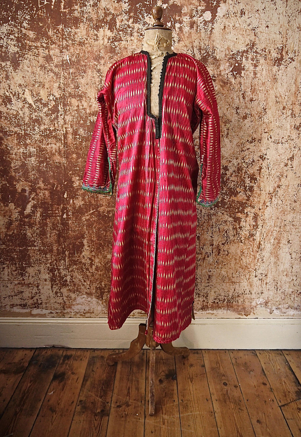 Early 20th century Aleppo red silk ikat robe