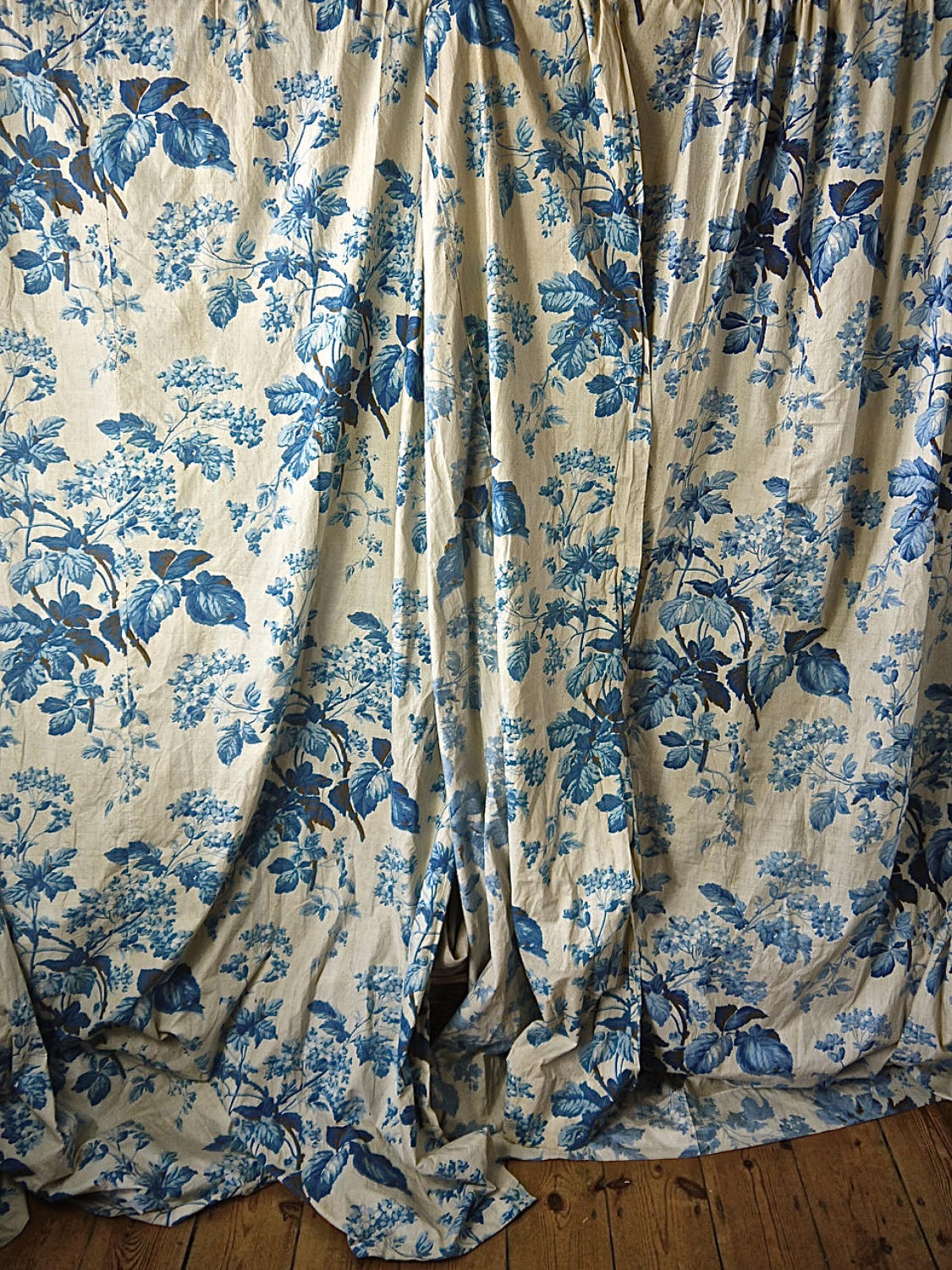 Pair of Blue Flowers and Foliage Cotton Curtains French 19th Century