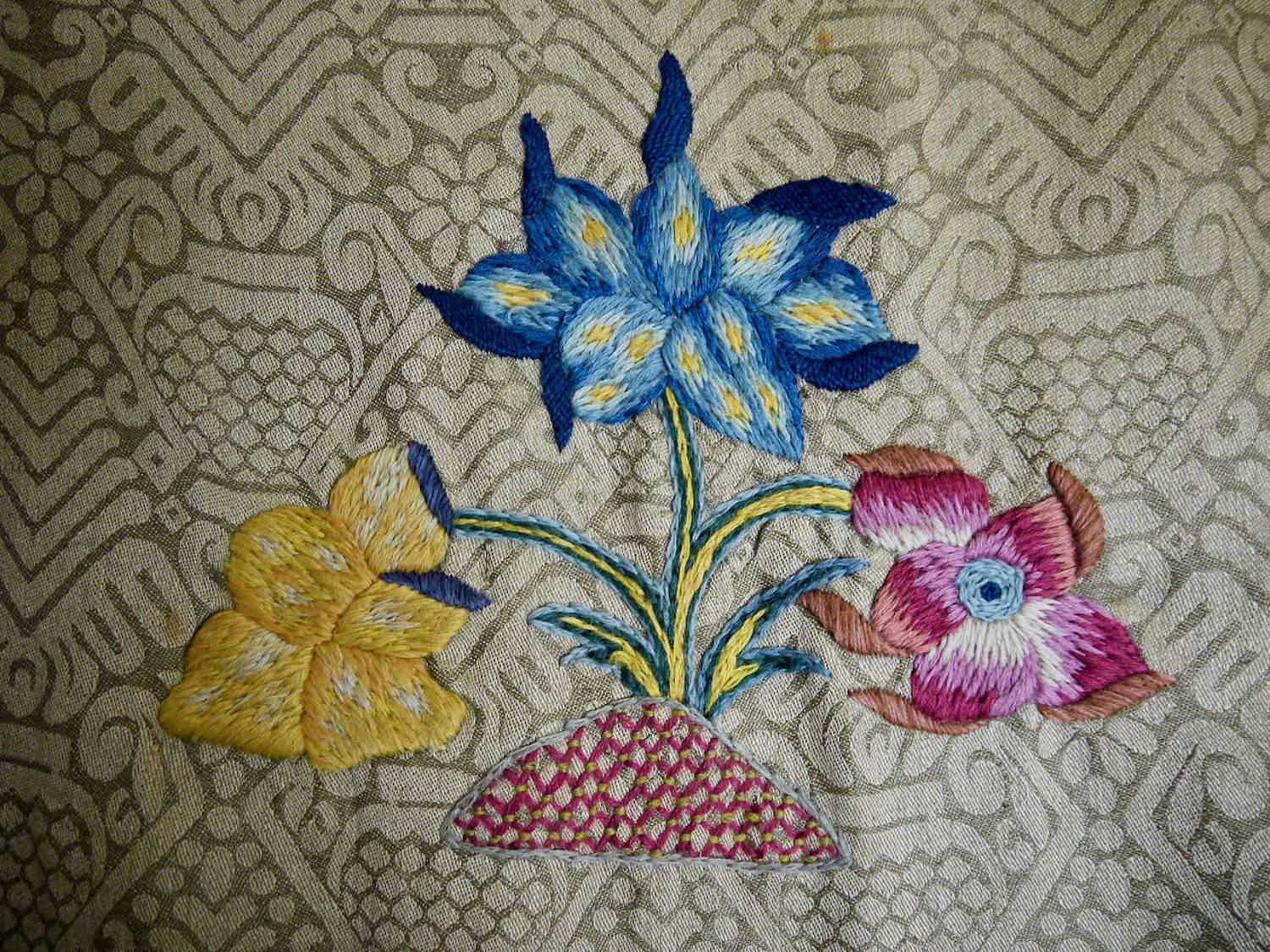 Crewel Work Flowers Linen Panel English C1920S