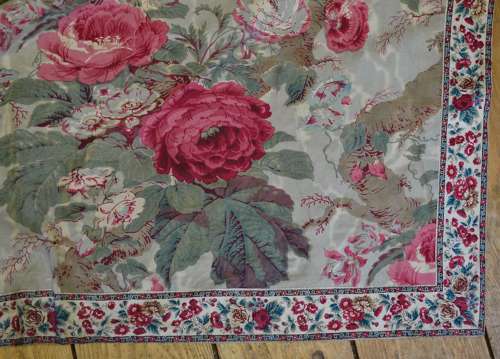 Pair of Roses Cotton Bed Curtains